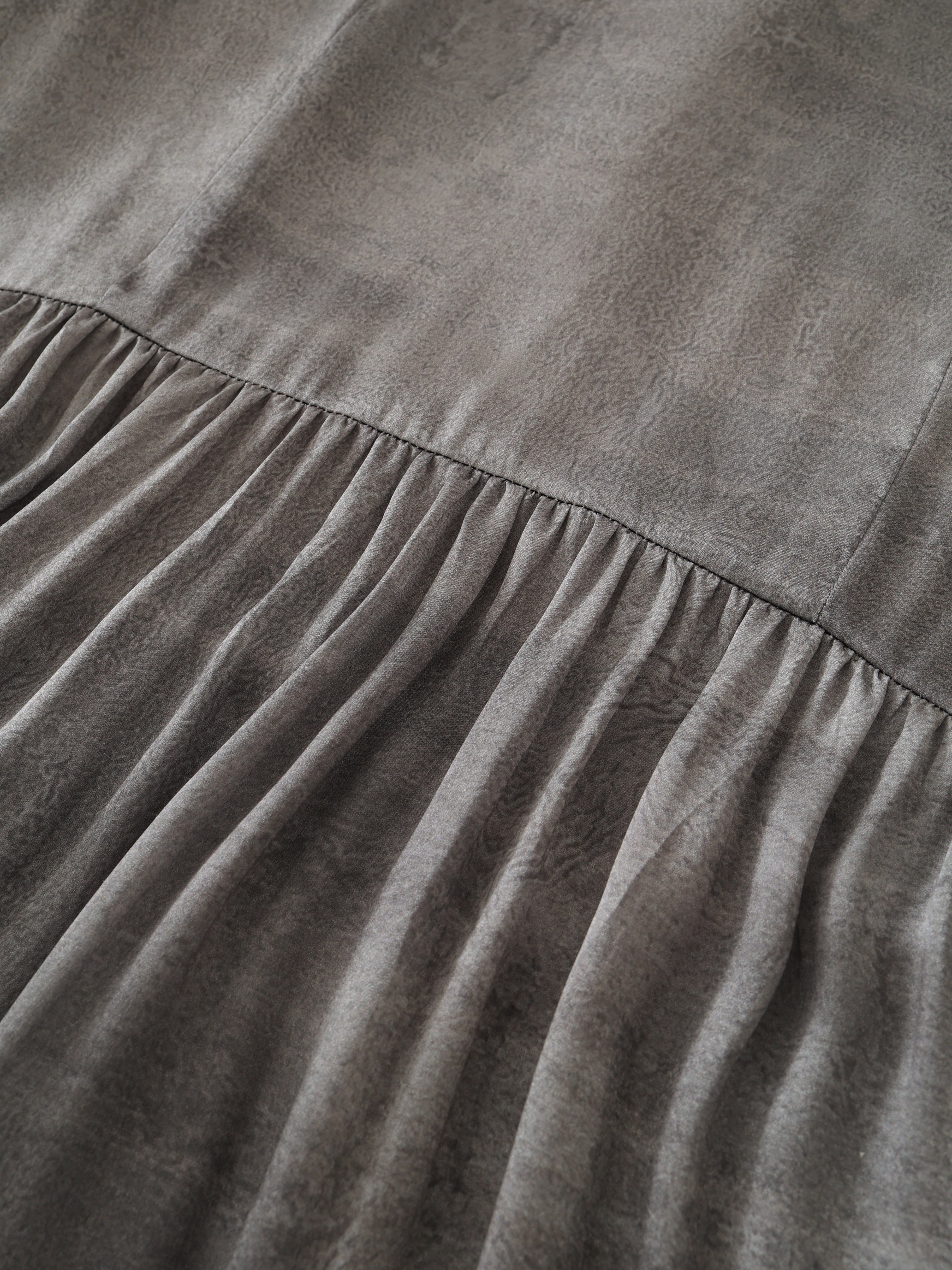 SS25 - Artist Collaboration "Bee" Printed silk tie dress at back