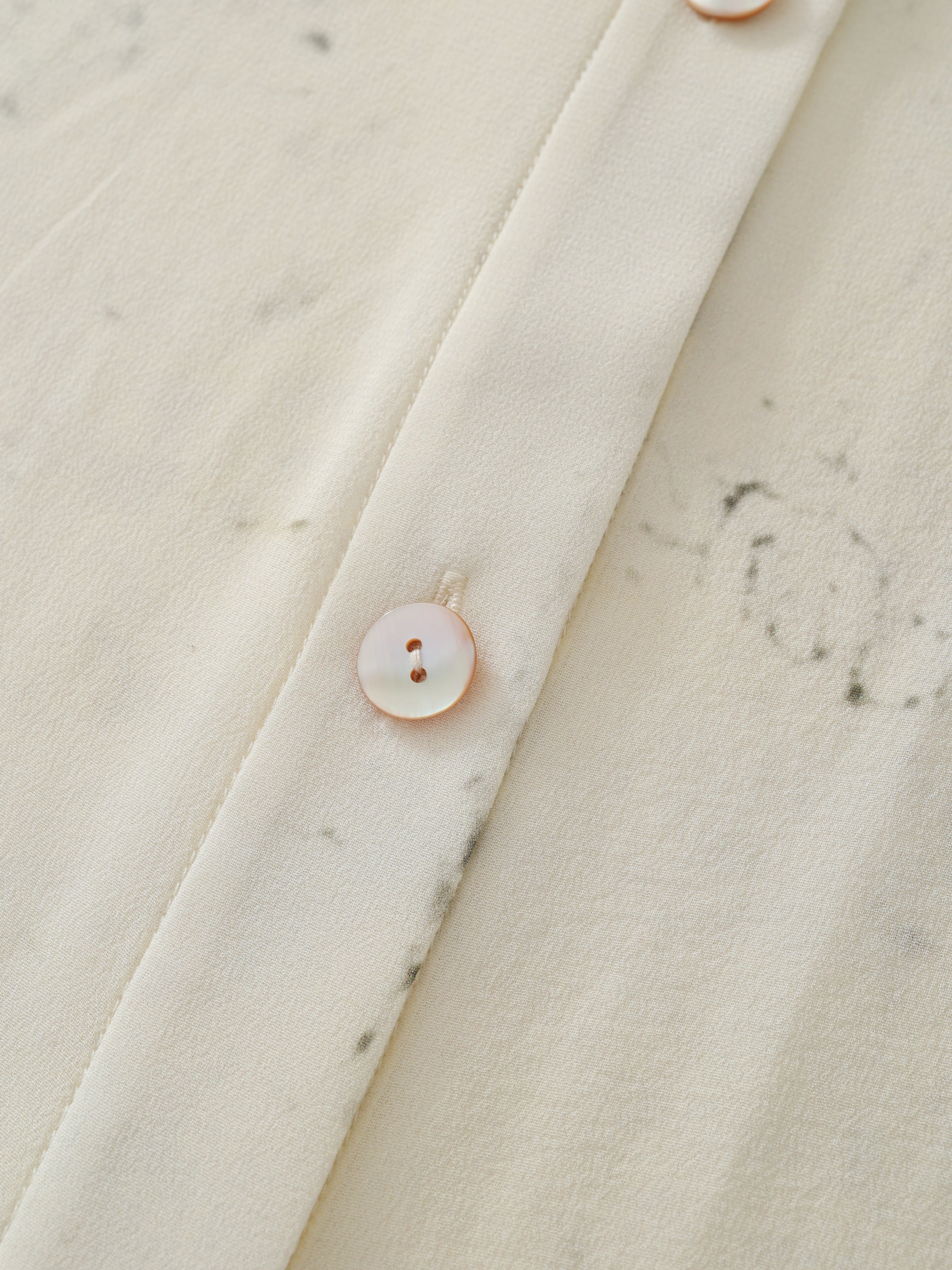 SS25 - Silk print lax shirt