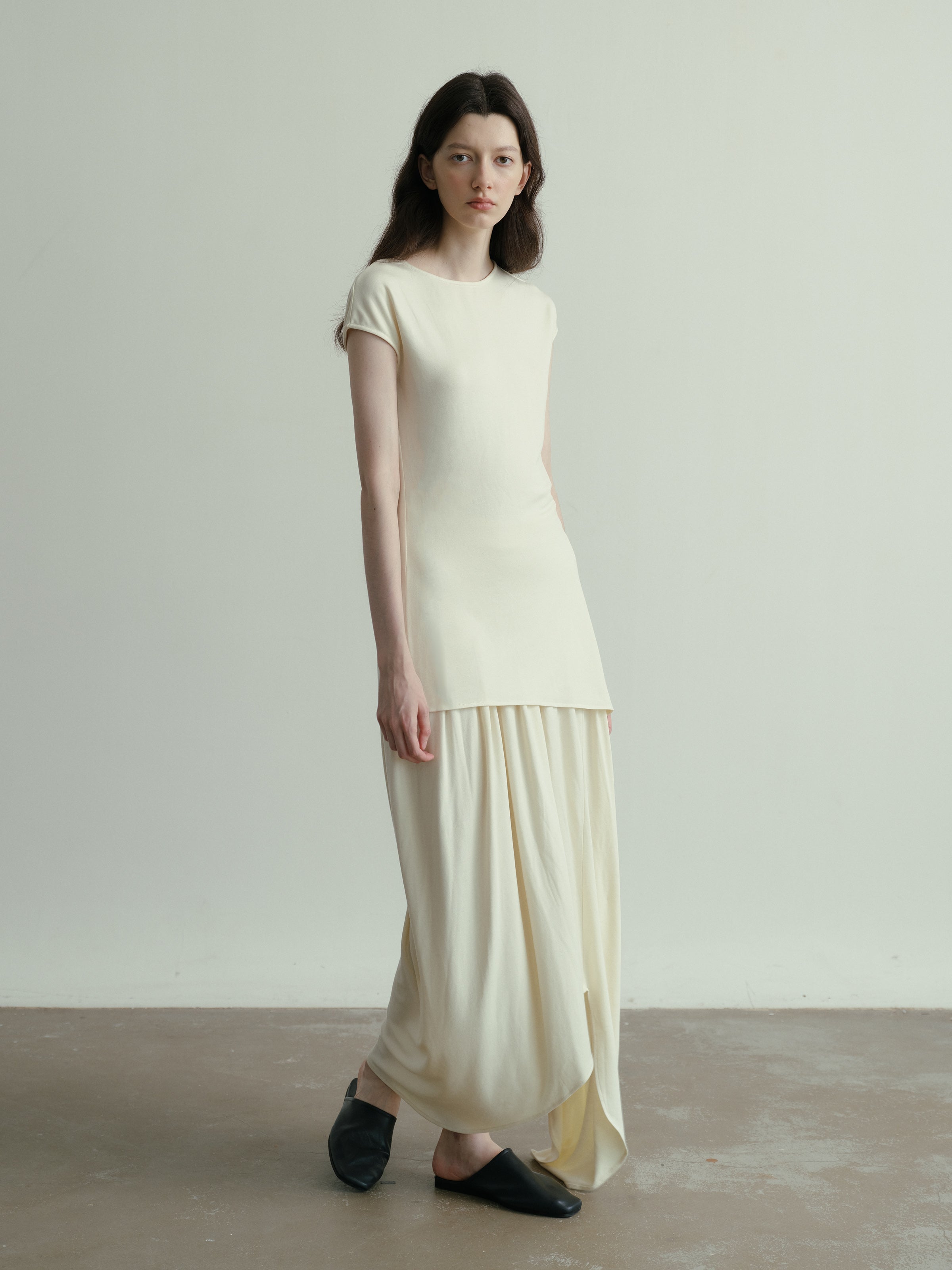 SS25 - Hypotenuse Asymmetrical  Short sleeves