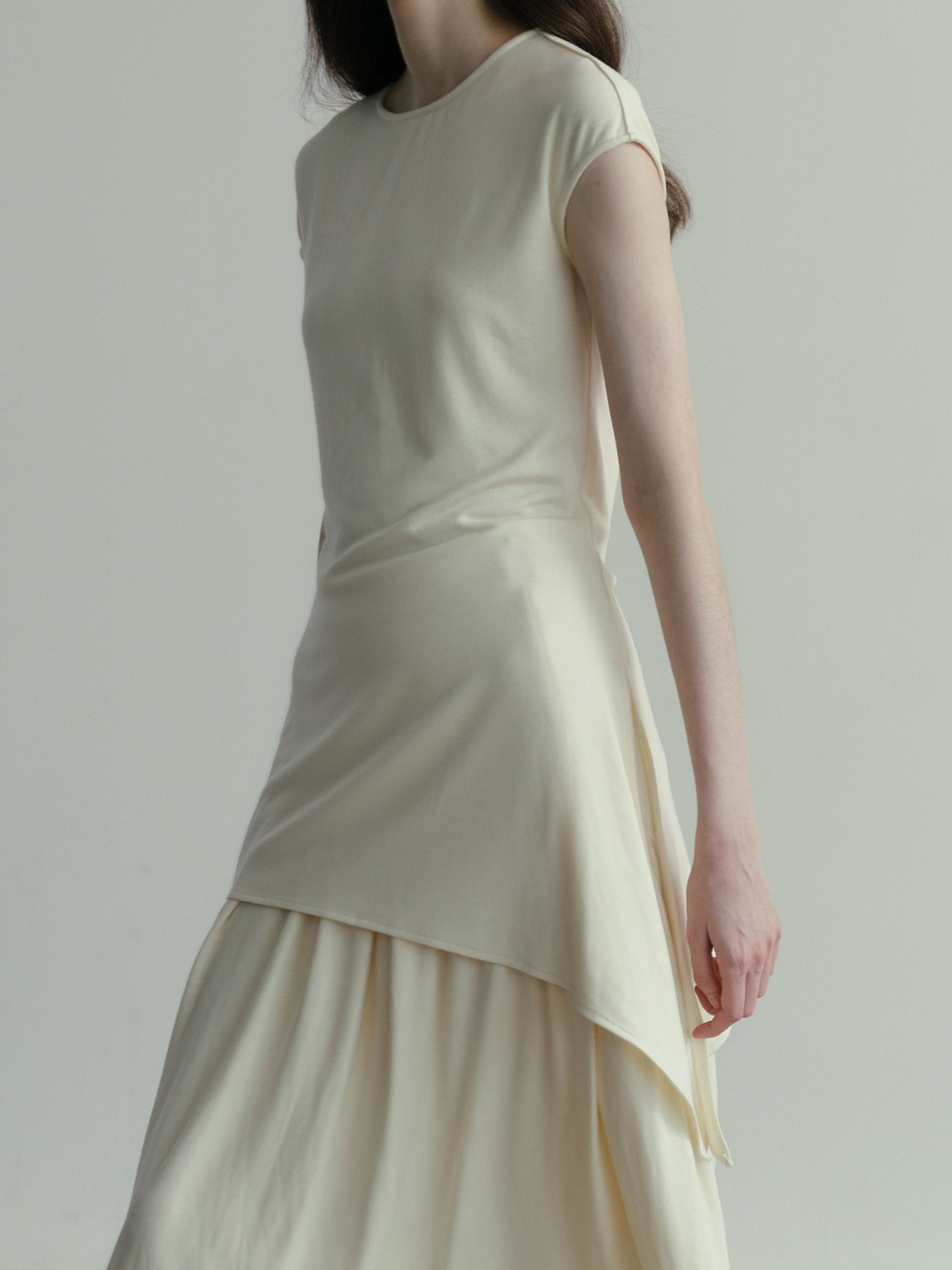 SS25 - Hypotenuse Asymmetrical  Short sleeves